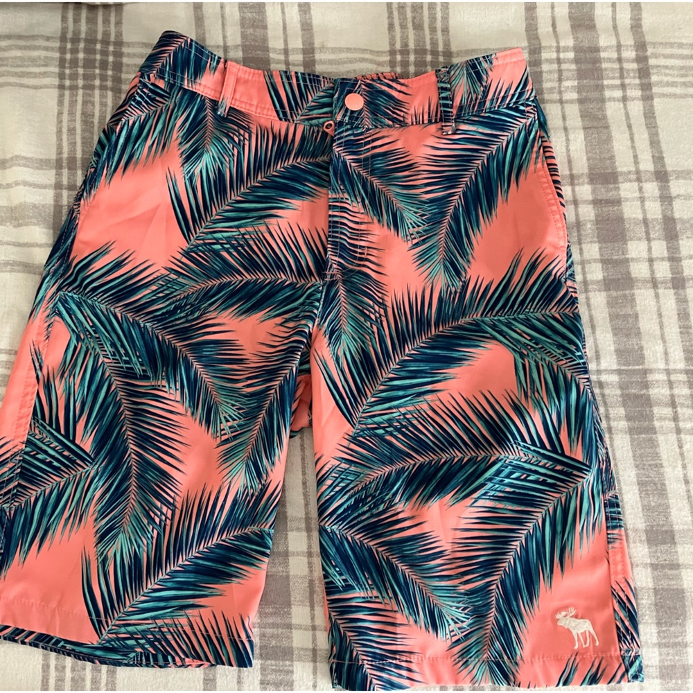 Abercrombie kids swim trunks size 13/14 boys pink with green palm trees like new